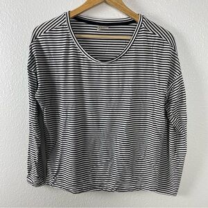 Soma Womens Top Size XS Scoop Neck Long Sleeve Knit Stretch Basic Drop Shoulder